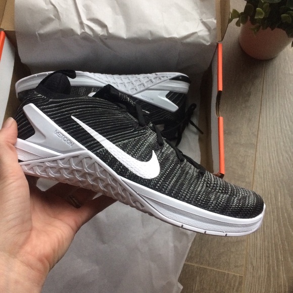 NWT Nike Metcon DSX Flyknit - Picture 2 of 7
